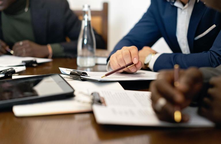 Cómo renunciar a una herencia con deudas sin problemas legales