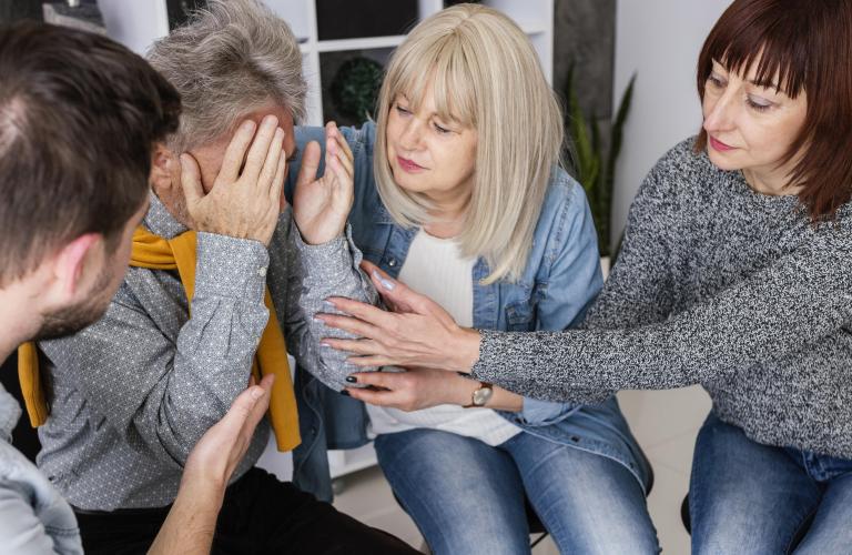 ausencia de relación familiar