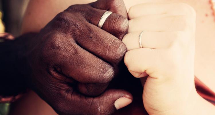 Matrimonio de extranjeros en España