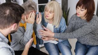 ausencia de relación familiar